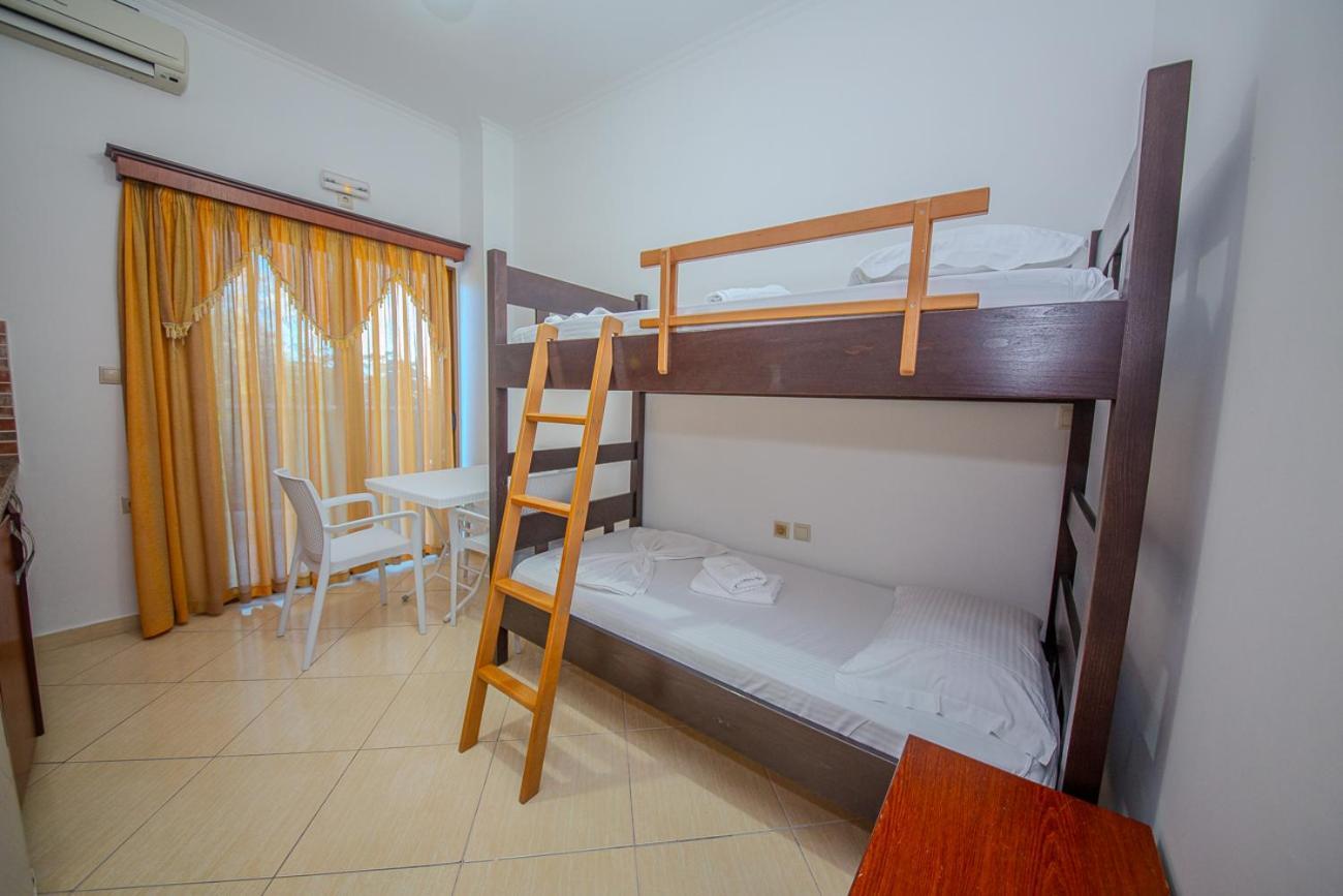 Hotel Landi Ksamil Exterior photo