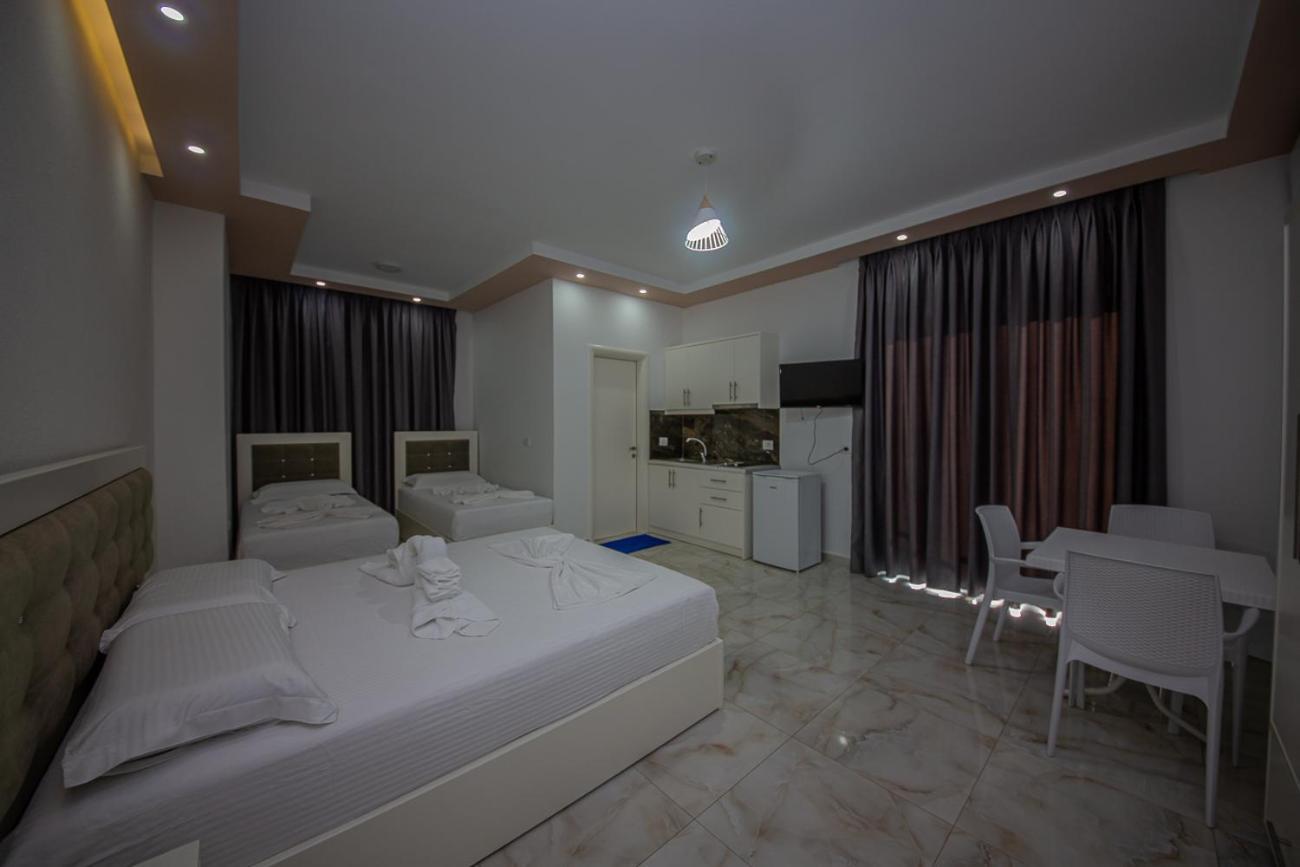 Hotel Landi Ksamil Exterior photo