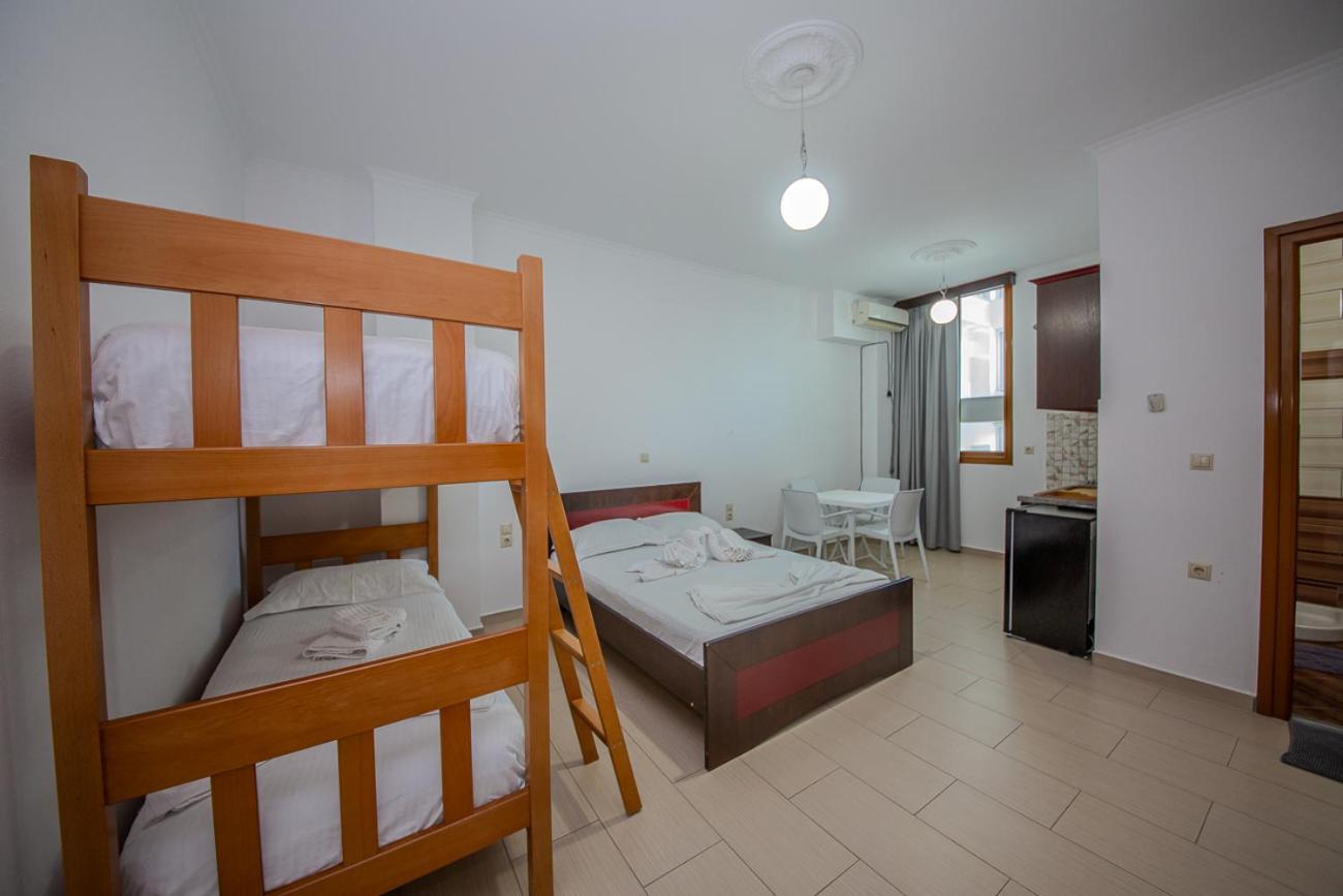 Hotel Landi Ksamil Exterior photo