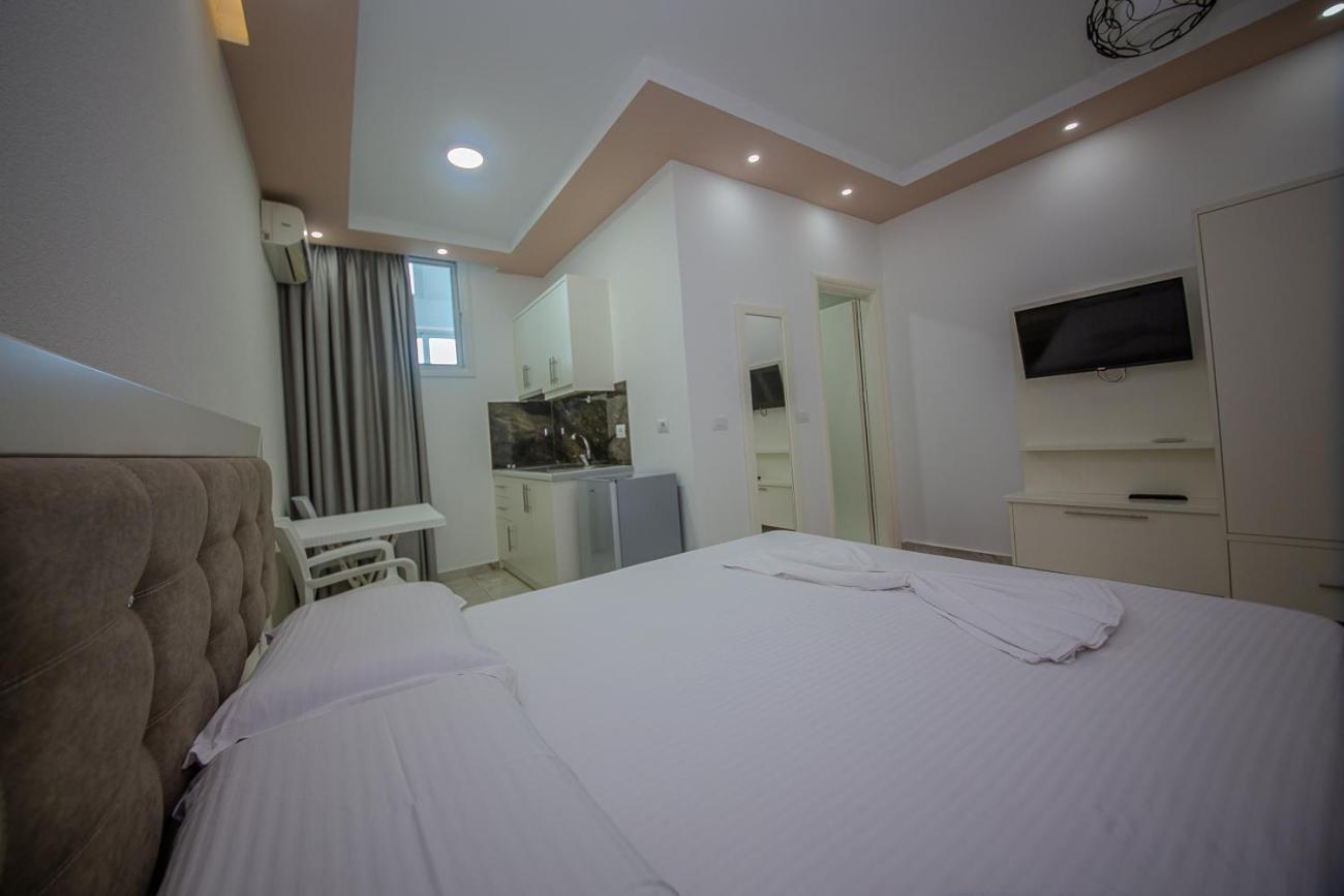 Hotel Landi Ksamil Exterior photo